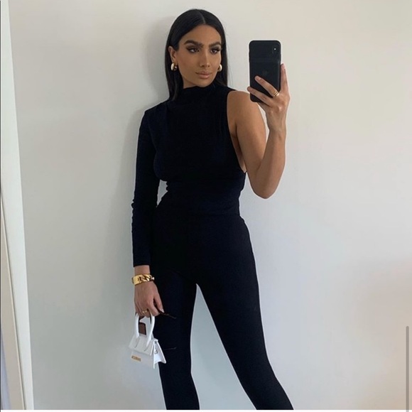 Zara Tops - Zara black top